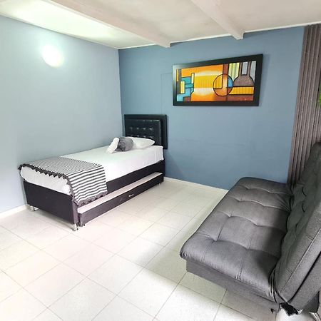 New Cozy Apartment In The Poblado, San Lucas Medellín Exterior foto